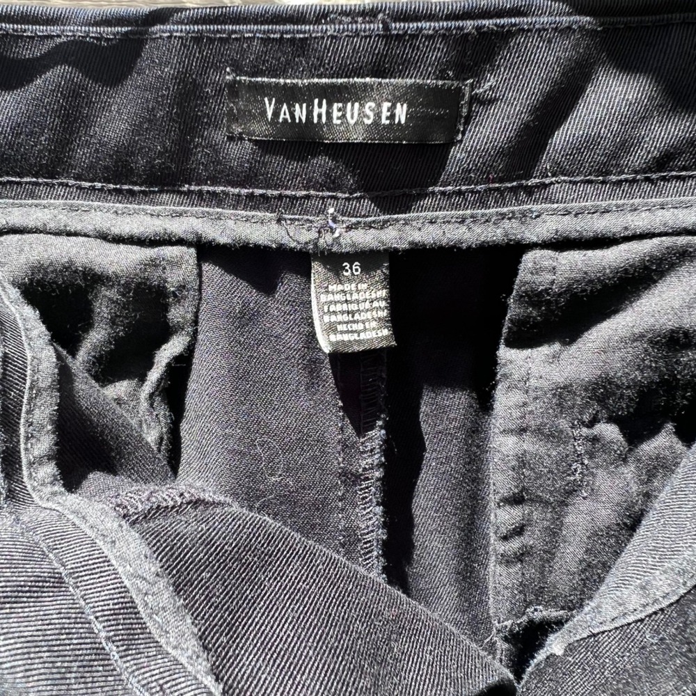 Van Heusen Mens Black Chino Shorts 100% Cotton Flat Front Size 36 Casual‎ Twill - Picture 3 of 4